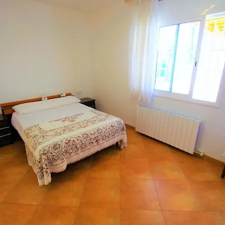 V&v Lloret- Sol Holiday home *