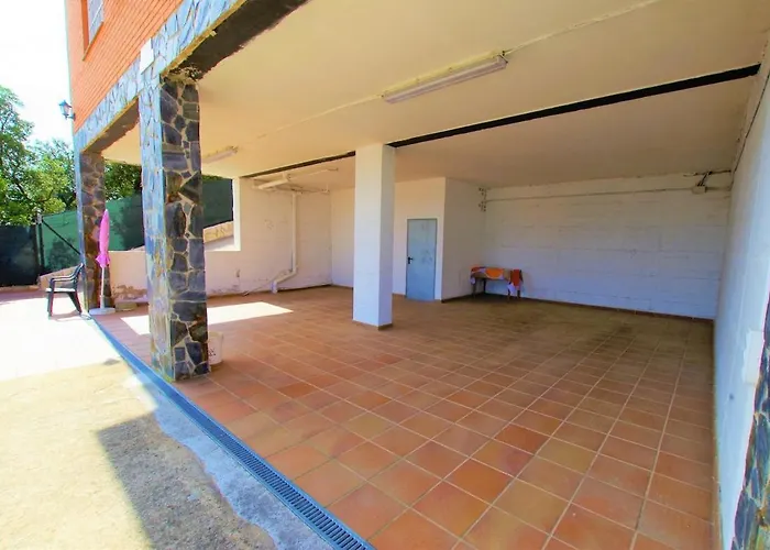 Будинок відпочинку V&v Lloret- Sol